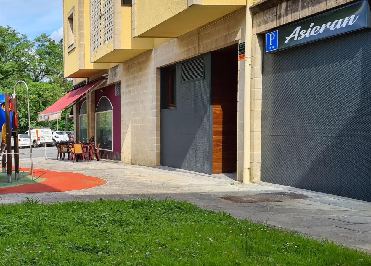 Asieran Amorebieta-Etxano Bagian luar foto